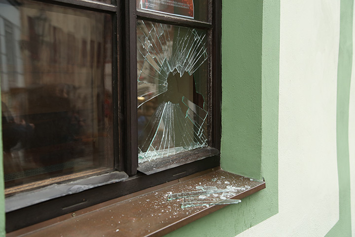 A2B Glass are able to board up broken windows while they are being repaired in Kingsteignton.